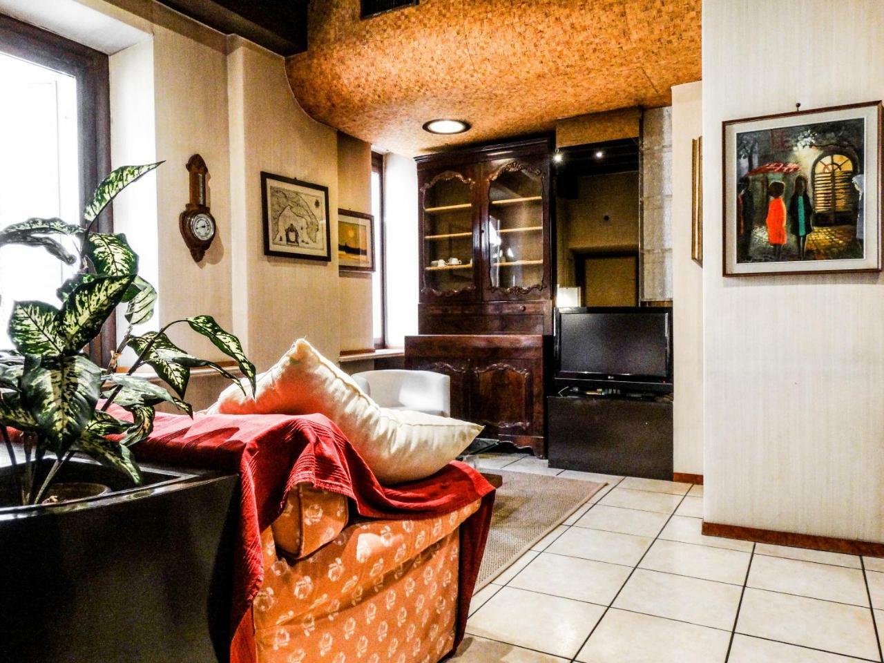 Spanish Steps Laurina Apartment Рим Экстерьер фото